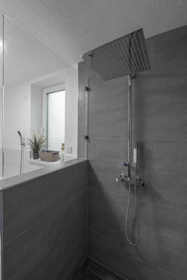 Exklusive Neubau-Ferienwohnung Mit Fernsicht Konstanz Exteriör bild